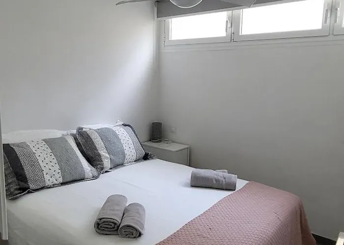 Alicia Playa Canteras Apartment