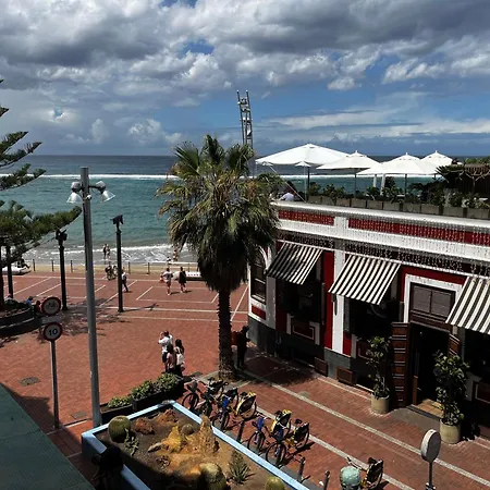 Alicia Playa Canteras *