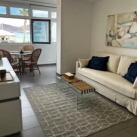 Alicia Playa Canteras Apartment