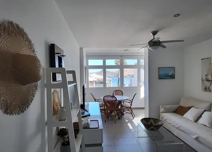 Alicia Playa Canteras *